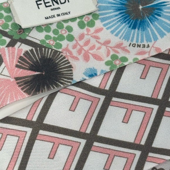 Authentic Fendi Silk Bandeau - Picture 3 of 3